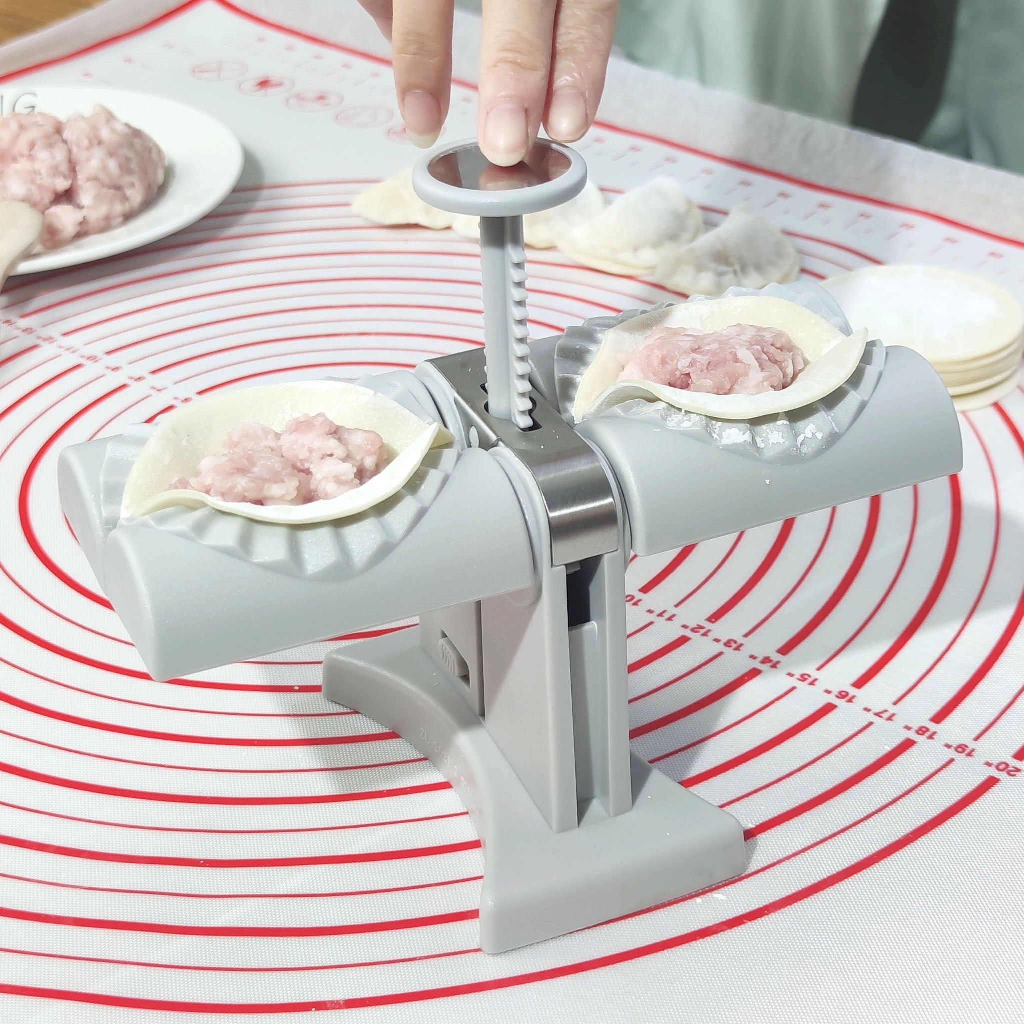 Dumpling Maker Machine